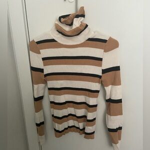 Brown, black and cream turtleneck
